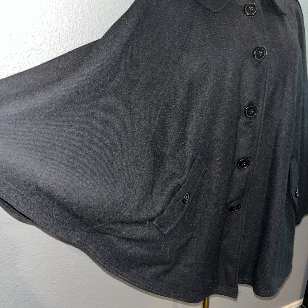 SANDRO STUDIO PARISIAN BLACK WOOL BLEND CAP CAPULET BUTTON FRONT TOPPER  L - Picture 2 of 11
